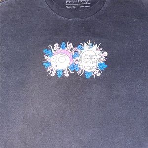 Primitive R&M Shirt Size M